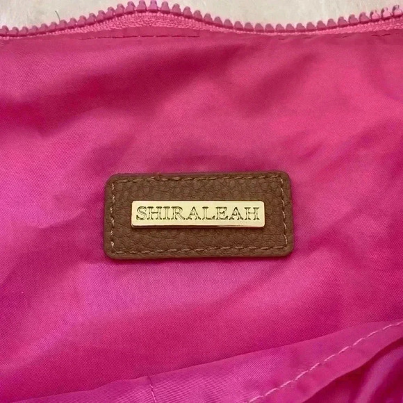 Shiraleahs Ezra Large crossbody in pink strap is green light & dark pink - Picture 2 of 6